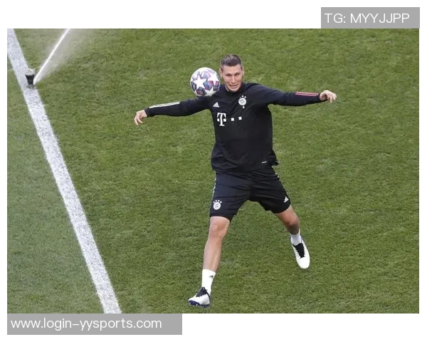 南京足球队包夹战术创新引领欧冠赛场新风潮